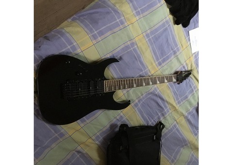 Vend Guitare Gaucher Ibanez