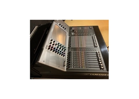 console YAMAHA CL1