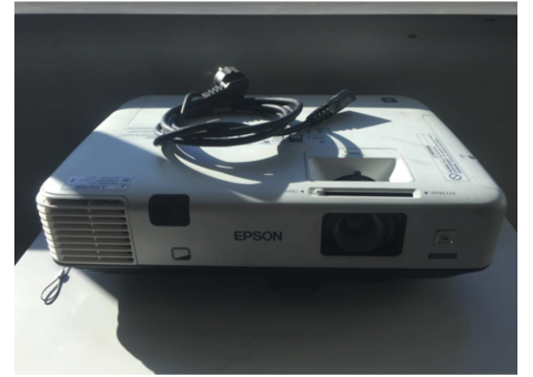 Projecteur Epson LCD Projector model EB1945W beamer H471B