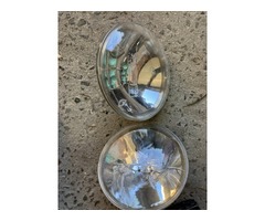 2 lampes PAR64 FFN