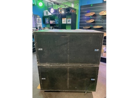 Vend Line Array dB Technologies